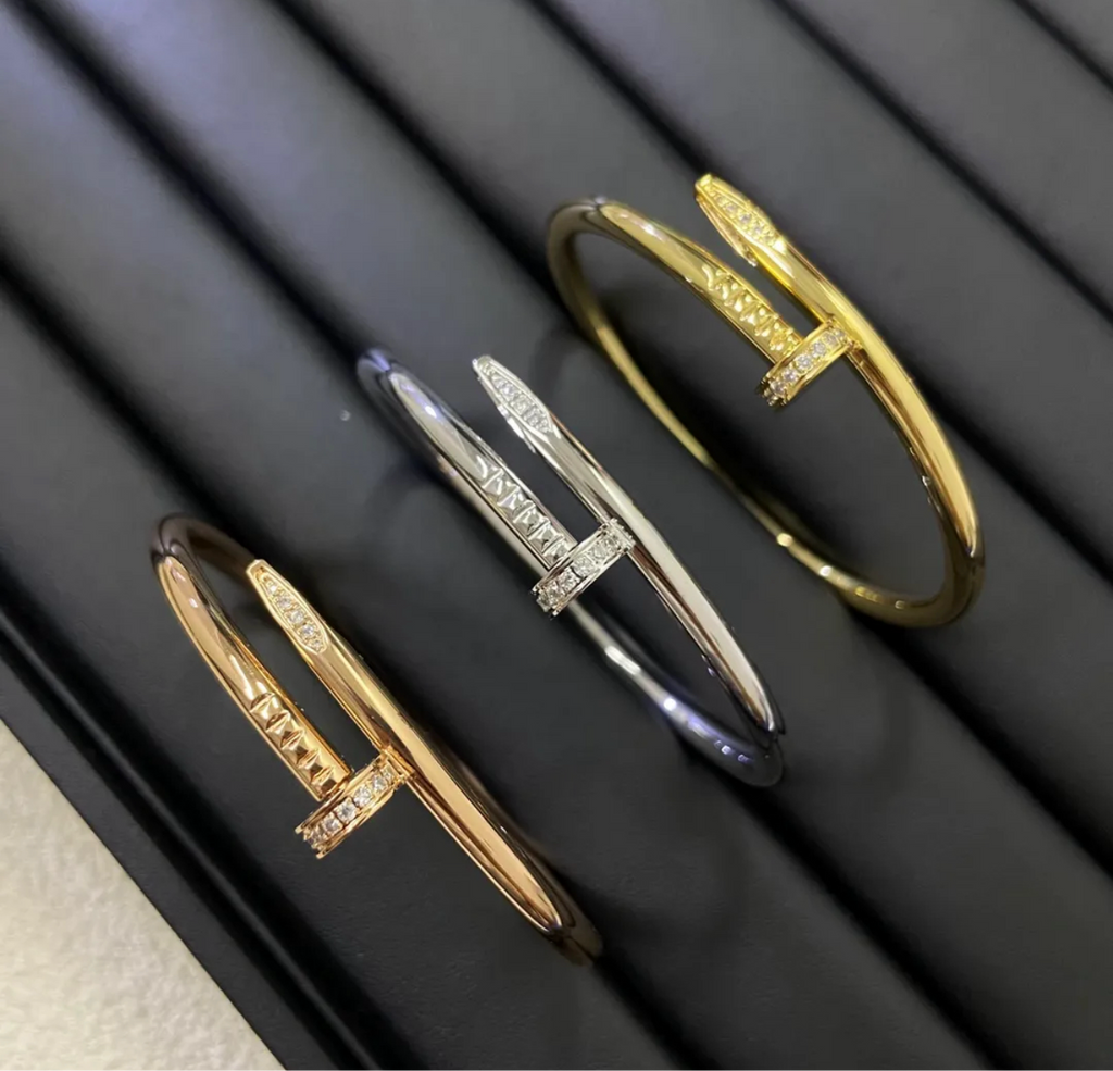 NAIL BRACELET GOLD