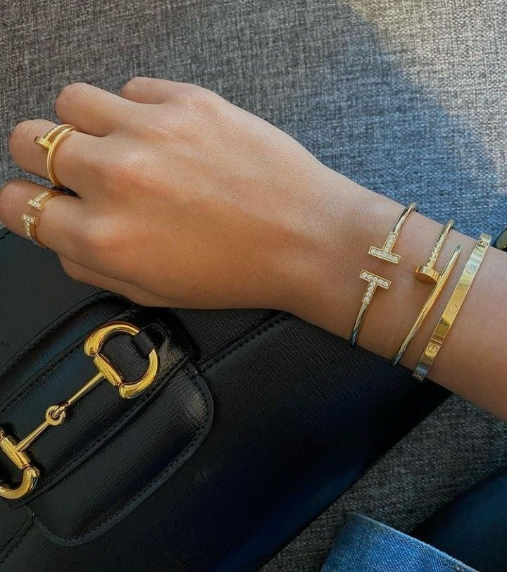 LOVE THIN BRACELET GOLD